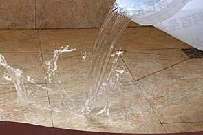 乐亭漏水维修 免砸砖防水材料该如何施工